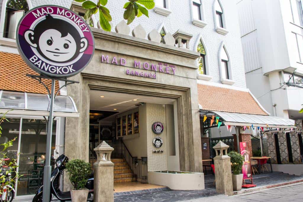 Mad Monkey Bangkok (N13, Phra Ahtit) - Getting Around Bangkok: The Orange Flag Boat