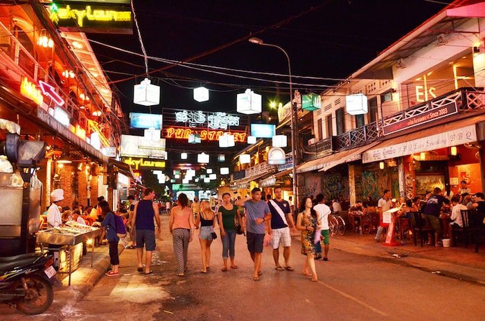 Mad Monkey Hostels Pub Street Siem Reap –The Ultimate Guide (Updated for 2019!)