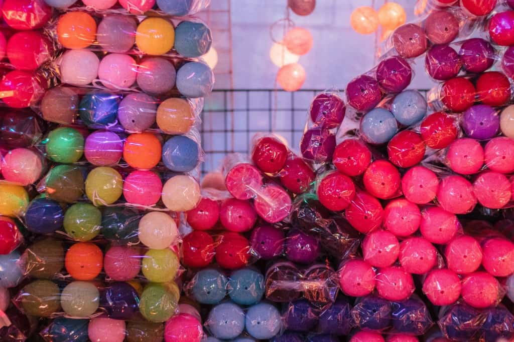 Essential Thai Phrases for Going Shopping