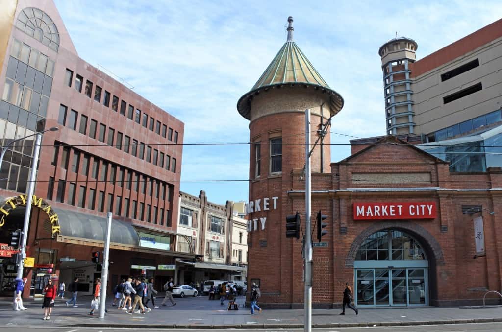 9. Do some shopping at the weekend markets - What To Do In Sydney On a Backpacker’s Budget