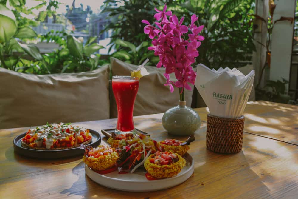 Vegetarian Restaurants in Bangkok: Rasayana Raw Cafe