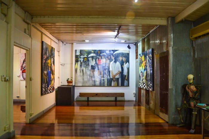 Eat at Woo Cafe Art Gallery