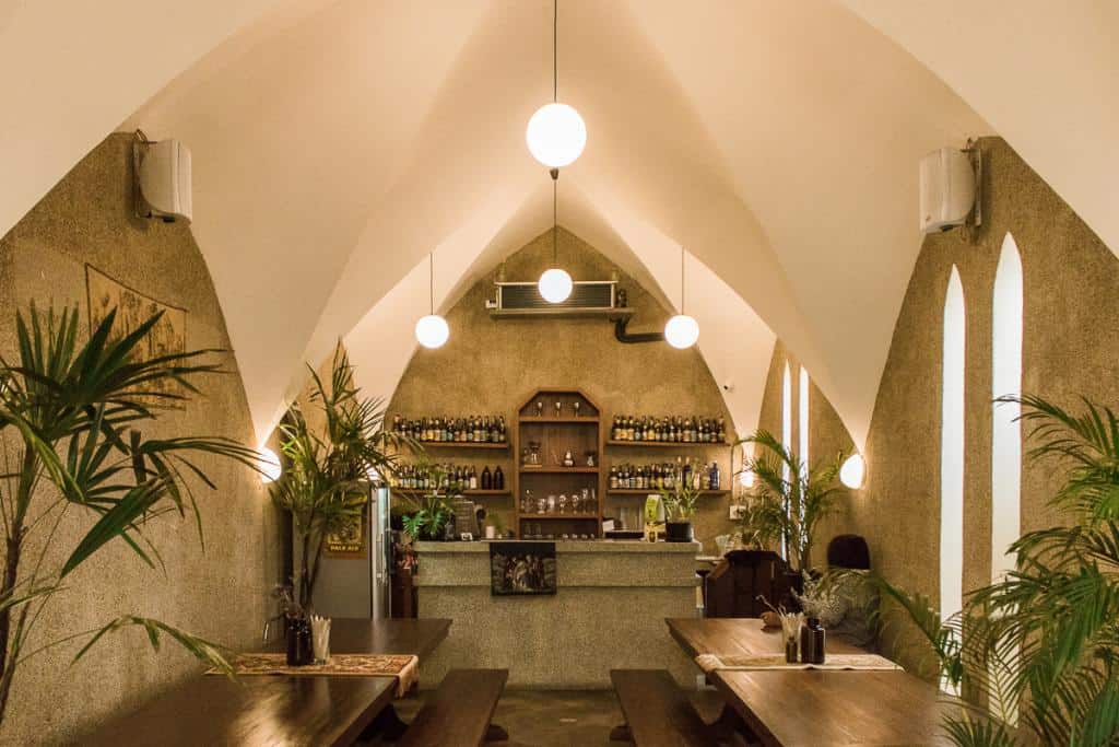 The Laboratory Hotel & Across The Universe Cafe