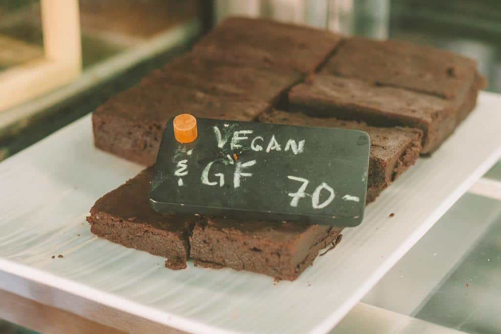 Vegan and Gluten-Free Desserts: Cat House - Vegan Chiang Mai: Where to Find the Best Desserts