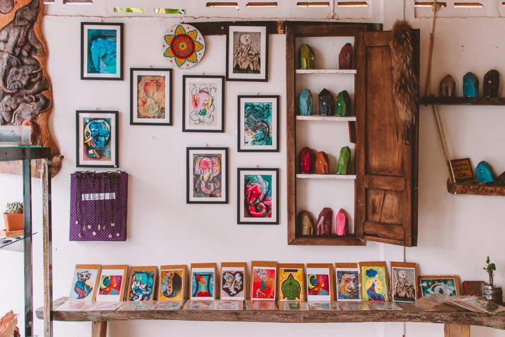 Check out the Art Galleries and Grab a Snack - Pai Travels: How to Spend 48 Hours in this Northern City
