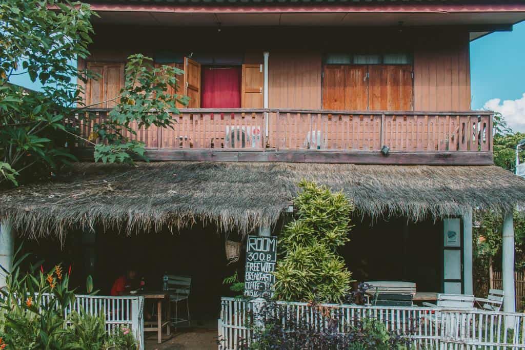 Stay at Easy Guesthouse and Gallery