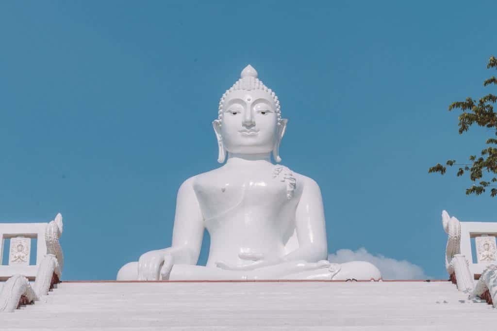 Clothing to Wear at Thailand's Temples - Backpacking Thailand: What to Pack on a Trip to Pai
