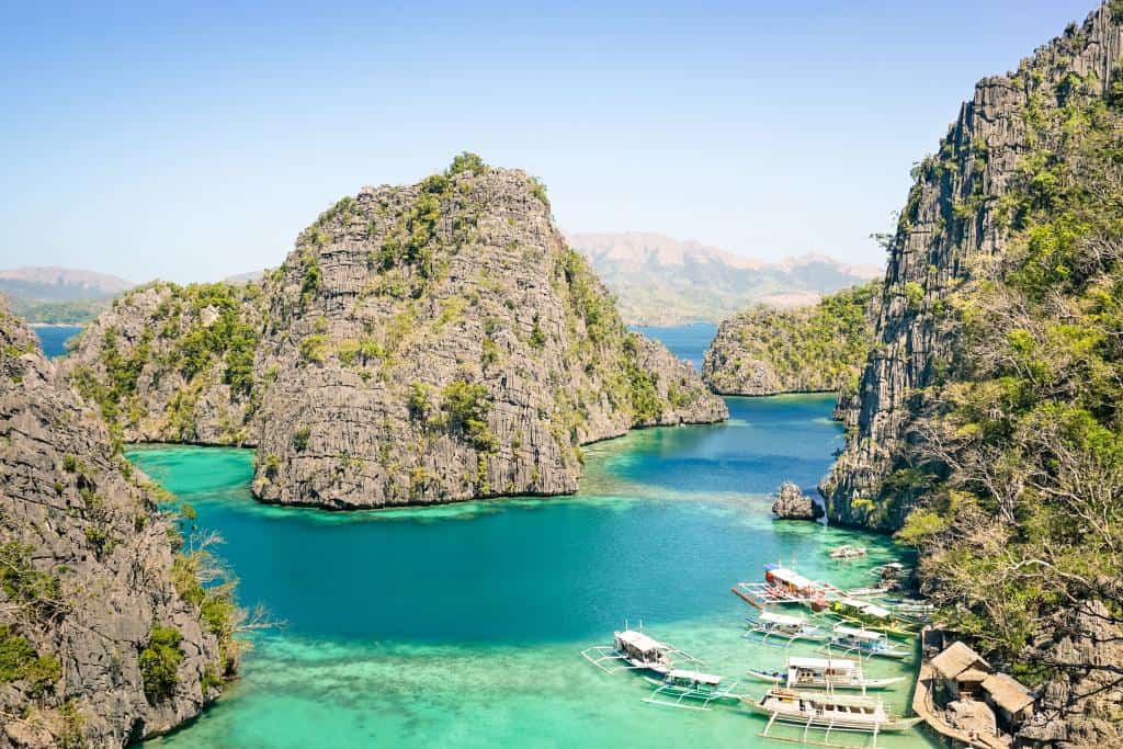 Palawan: Exploring Puerto Princesa - Palawan: a Complete Guide to Puerto Princesa and El Nido - Mount Magarwak