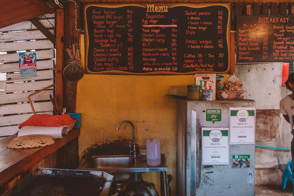 Big's Little Cafe - Pai Restaurants & Cheap Eats for Backpackers on a Budget