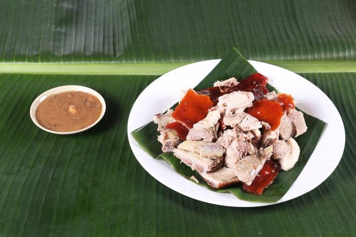 Local City Markets and Downtown - Lechon - Cebu Attractions: Guide for Backpackers