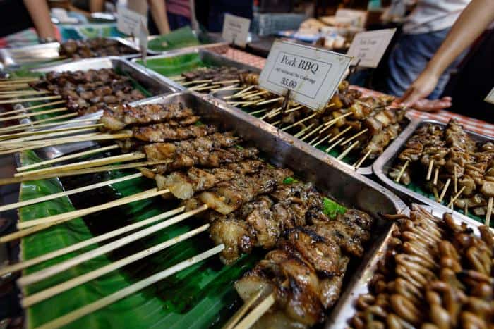 Local City Markets and Downtown - Cebu Larsian - Cebu Attractions: Guide for Backpackers