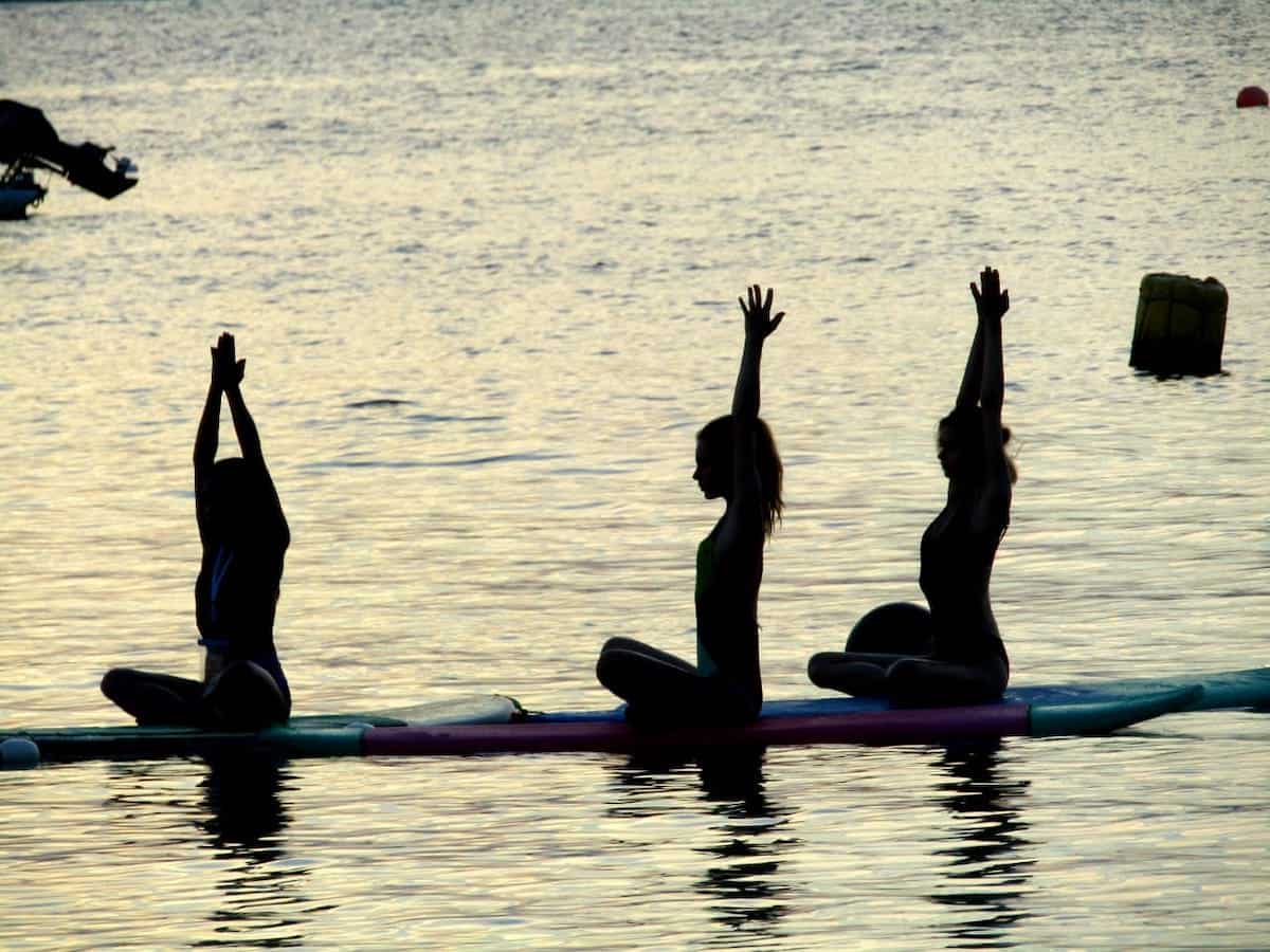 Sunrise SUP Yoga Gili Trawangan