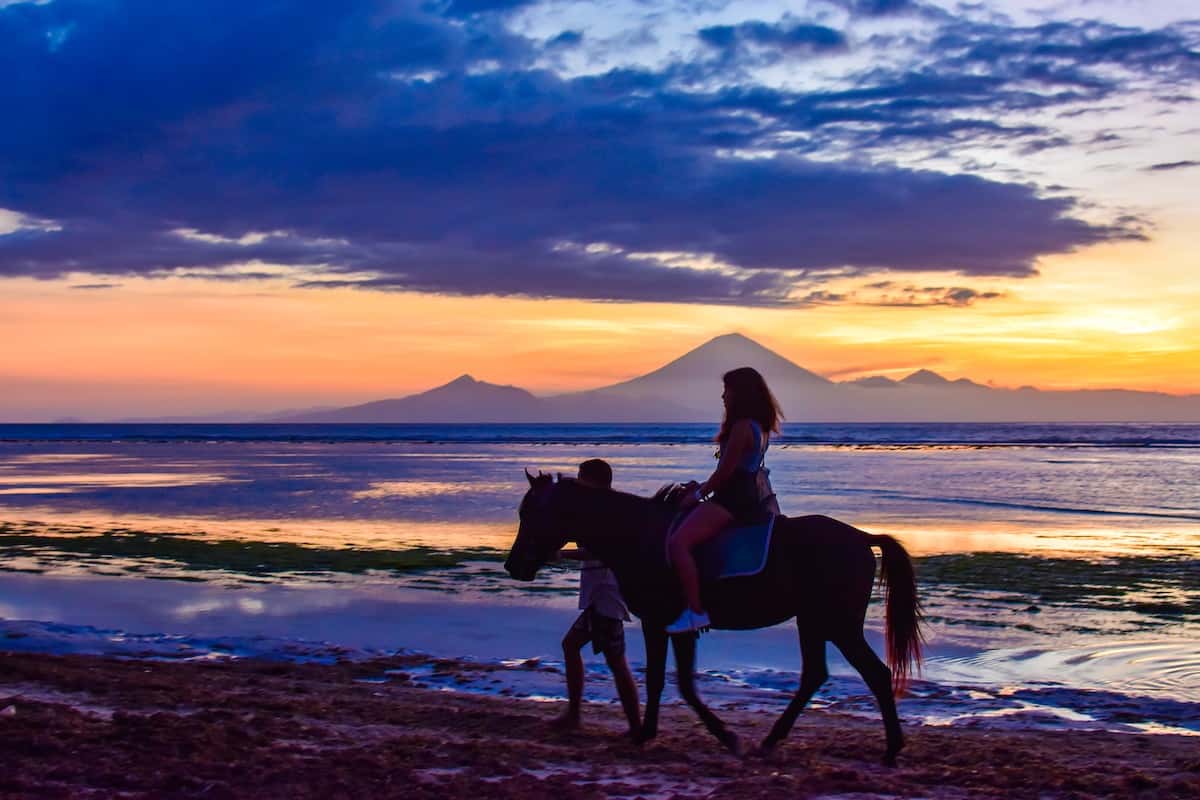 14. Catch an epic sunset - Top 15 Things to do in Gili Trawangan, Indonesia
