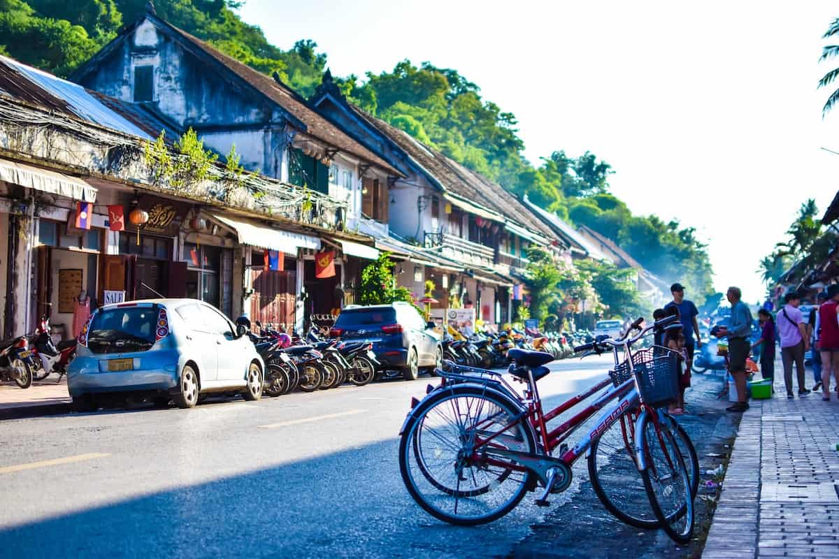 Flights to Luang Prabang: Southeast Asia Travel Guide 2019
