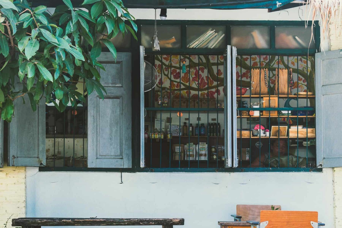 Mad Monkey Hostel Coffee in Chiang Mai - Best Cafes for Lovers of Coffee Culture in the City