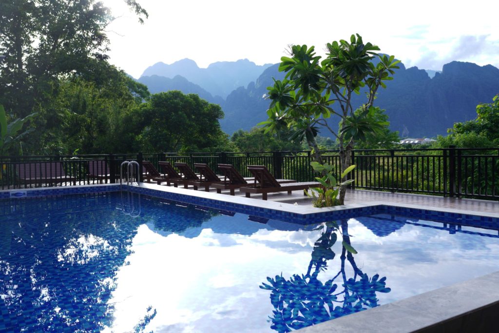 MAD MONKEY VANG VIENG