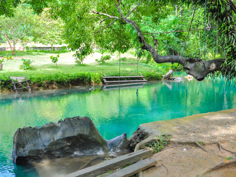 Blue Lagoon in Vang Vieng